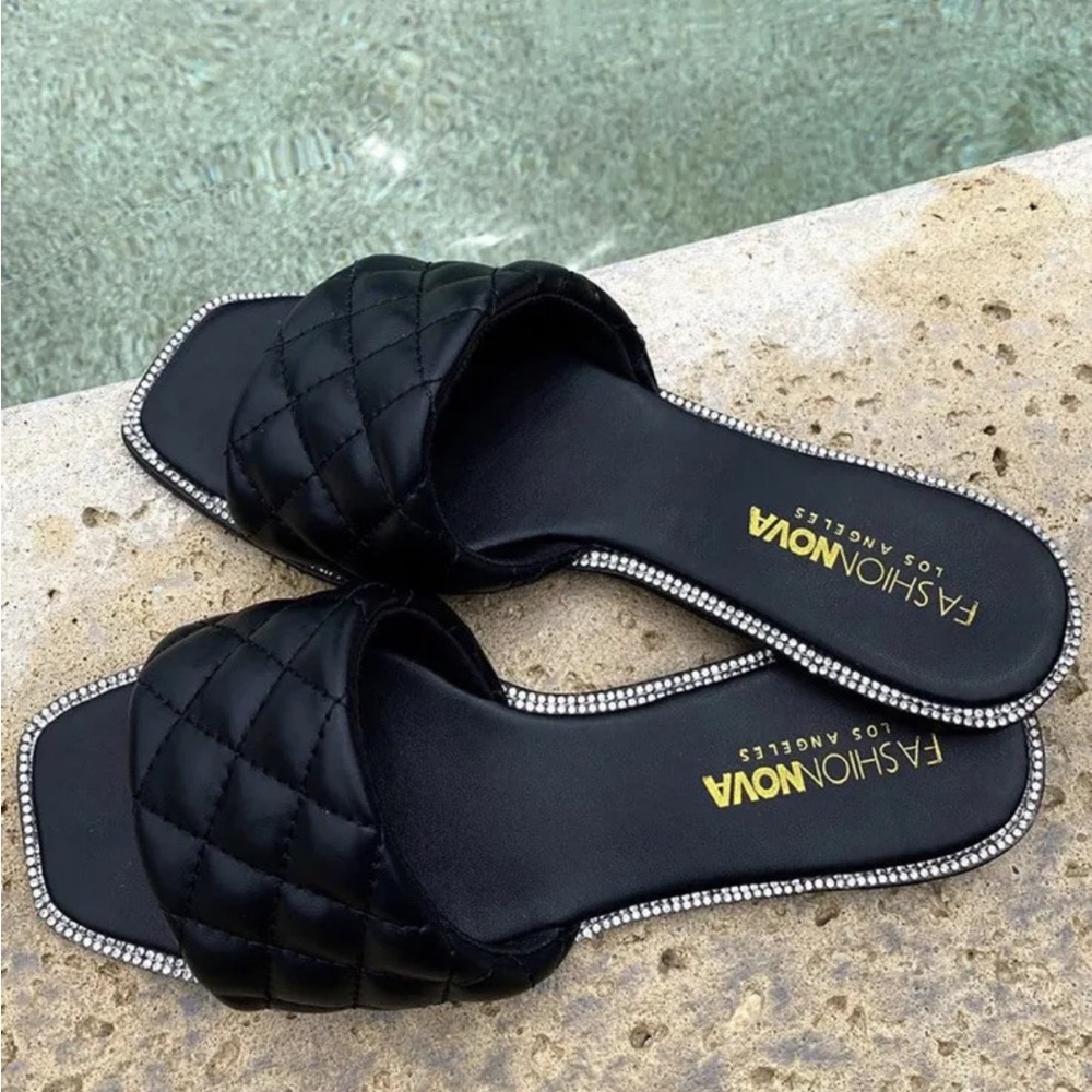 Black Rhinestone Sandals￼￼ Size 8 Womens Shoes Fashion Nova Sandals